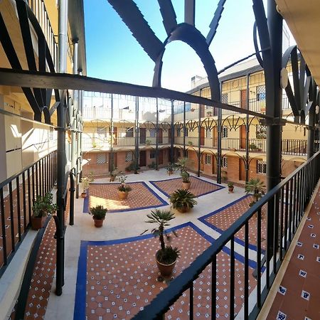 Estudio Sevilla Centro Exterior foto